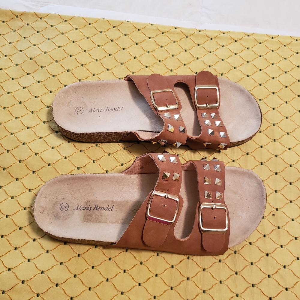 New without tag Abendel sandals.